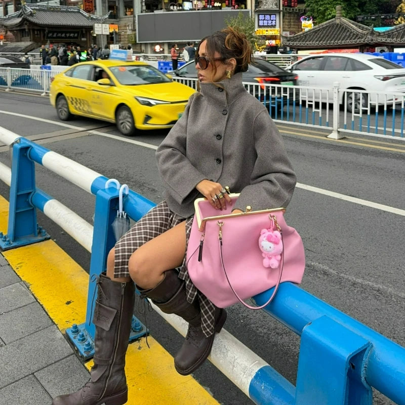 Branded Women's Shoulder Bag Exquisite Irregular Design Seashell Handbag Luxury Large Capacity Clip Clutch Elegant Evening Bag