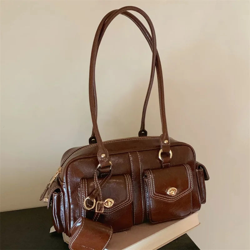 Luxury Boston Bags New Handbags For Women Trendy Commuting Versatile Handbag With Pendents Shoulder Crossbody Pillow Bags
