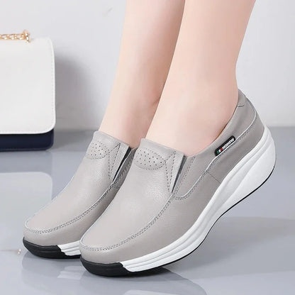Women Flats Platform Loafers Ladies Elegant Genuine Leather Moccasins Shoes Woman Spring Round Toe Slip On Casual Women's Shoes