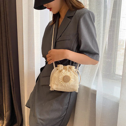 Summer New Fashion Straw Strap Mouth Women's Woven Bag Single Shoulder Bag Crossbody Bag for Travel and Amusement