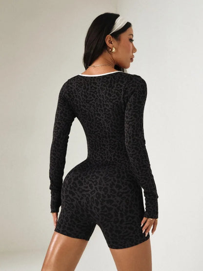 Women's Leopard Print Jumpsuit, Sexy One-Piece Long-Sleeve Bodysuit, Short Jumpsuit for Yoga & Gym, Black Streetwear