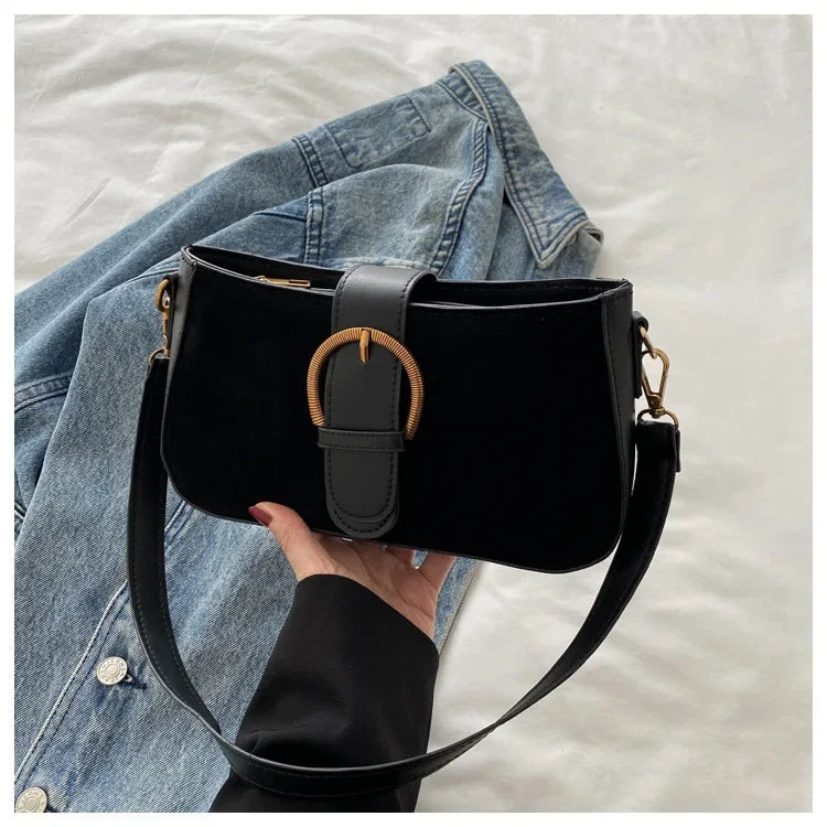 Woman Faux Suede Underarm Shoulder Bag Zipper Fastener Fashionable Cross Body Bags for Small Square Bag Suitable Daily Outfit