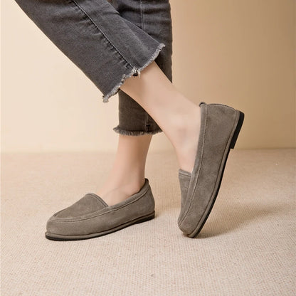 Winter Shoes Women's 2026 New Wool One-piece Women's Loafers Low Heel Fashion Casual One-Foot Slip-on Warm Ladies Shoes