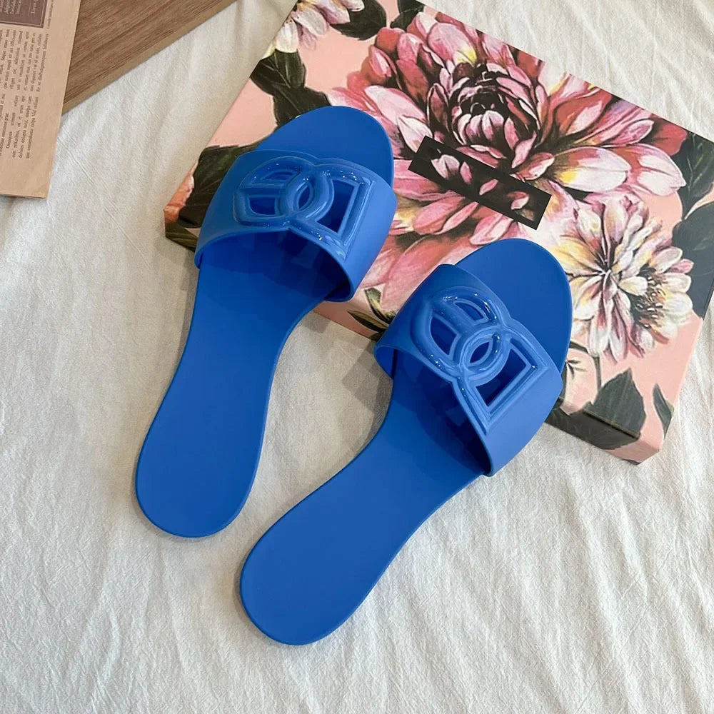 2026 Summer New Women's Flat Non Slip Flip Flops Casual Versatile Outdoor Beach Thong Slippers