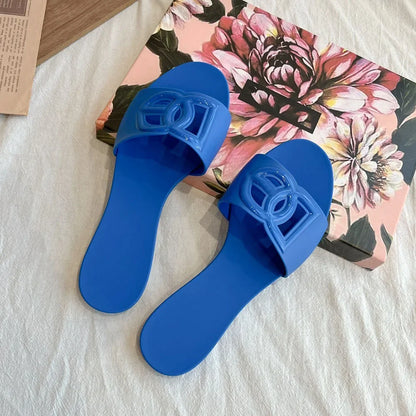 2026 Summer New Women's Flat Non Slip Flip Flops Casual Versatile Outdoor Beach Thong Slippers