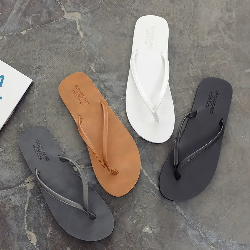 Men's anti slip flip flops, new couple's slippers for summer wear, durable leather, simple and fashionable beach shoes