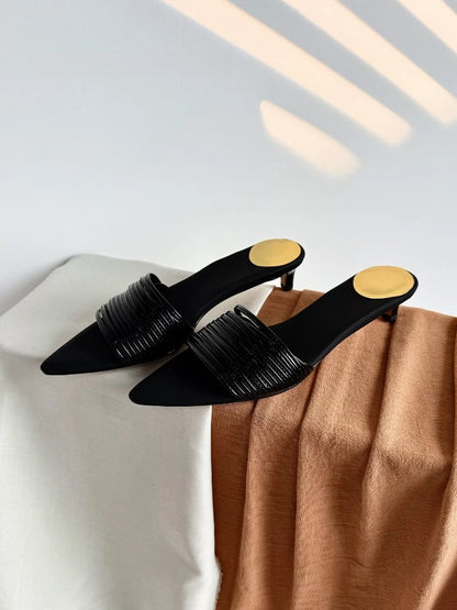 Black Pointed Toe Narrow-band Mule Slippers Women Sexy Open Toe Kitten Heel Slide Sandals Luxury Gold Embellished Design Shoes