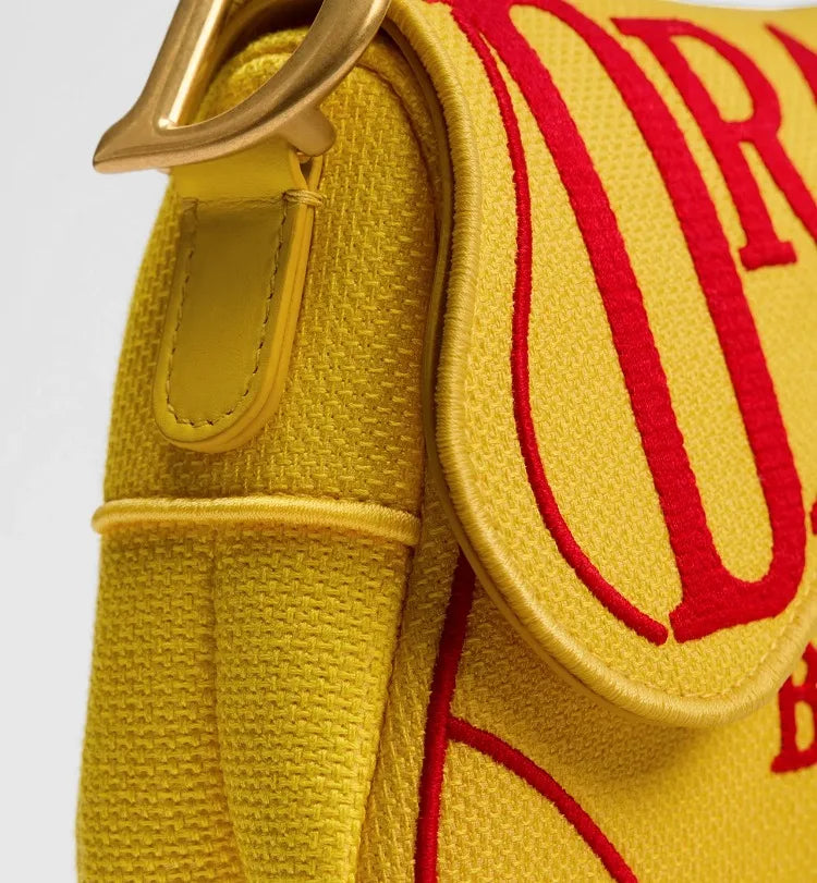 Luxury Saddle Bag Women Master Quality Yellow and Red Book Cover Embroidery Shoulder Bag Elegant Trend Beautiful Crossbody Bag