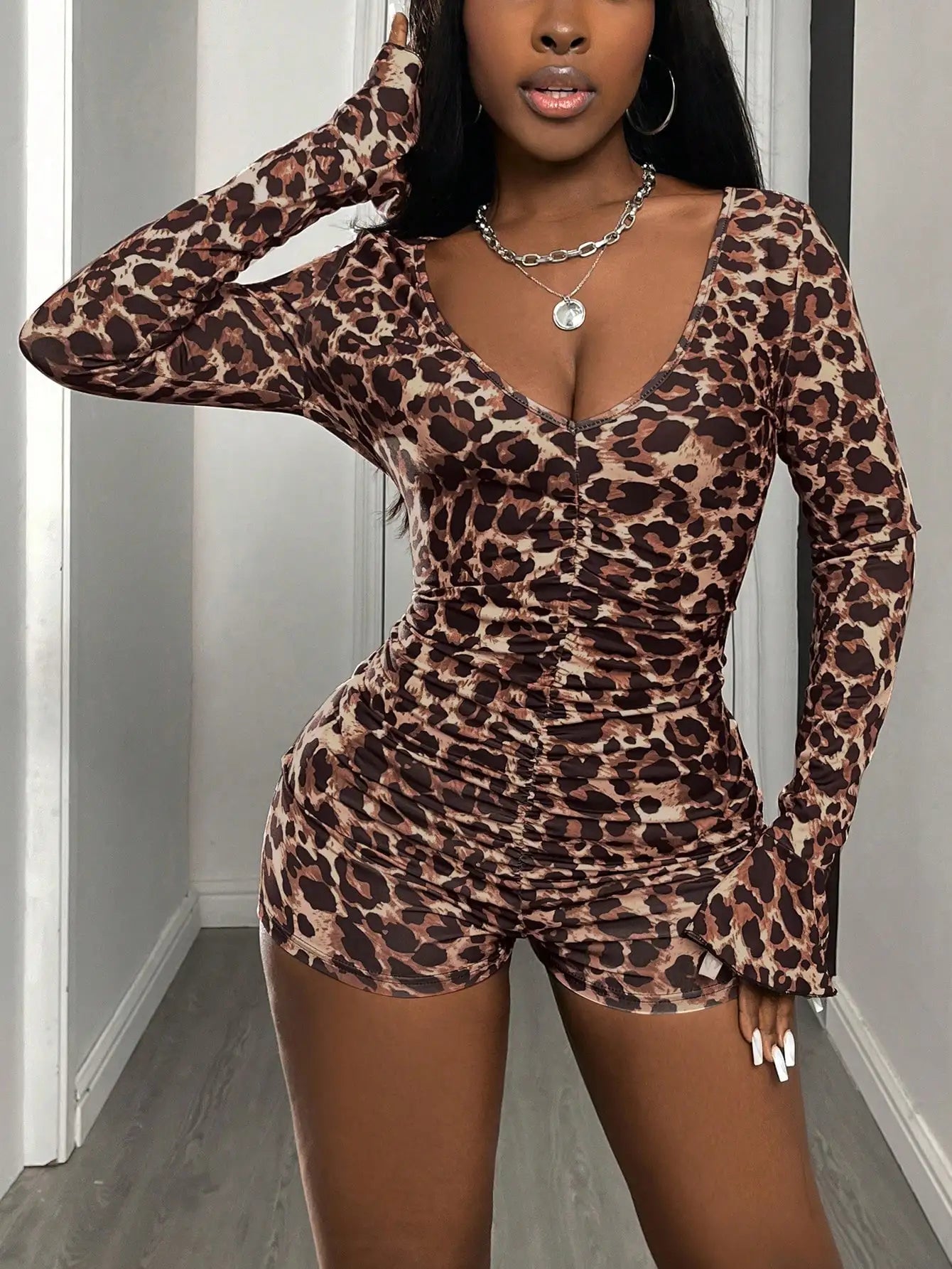 Women's Sexy Leopard Print Deep V Neck Pleated Slim Long Sleeve Bell Cuff Jumpsuit