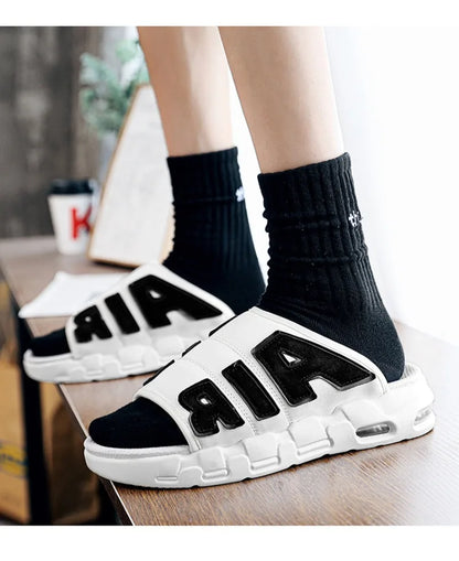 Men's Slippers 2025 Summer Breathable Slippers Large Fashion Platform Casual Shoes for Men New Light Sneakers Zapatos De Hombre