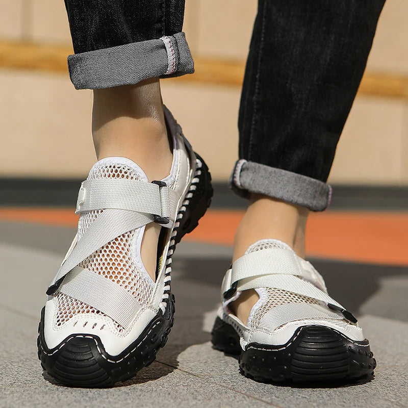 Men Sandals Comfortable Refreshing Mesh Hollow Beach Shoes Summer New Anti Slip Thick Bottom Bag Toe Casual Sandals for Teen