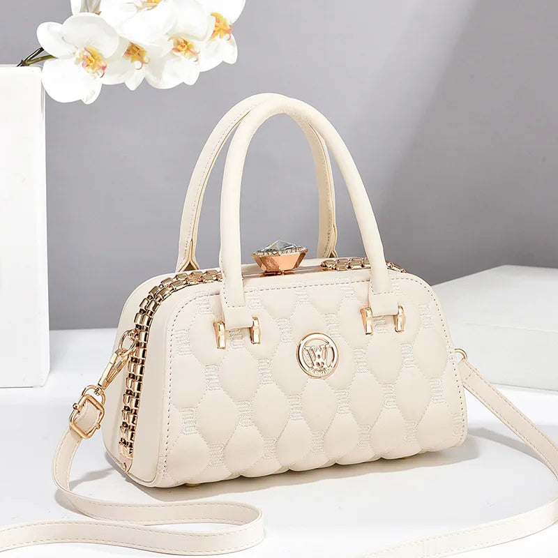 Luxury Brand Designer Ladies Handbag Casual Shoulder Bag Fashion Embossed Craftsmanship Women Commuting Crossbody Bag women