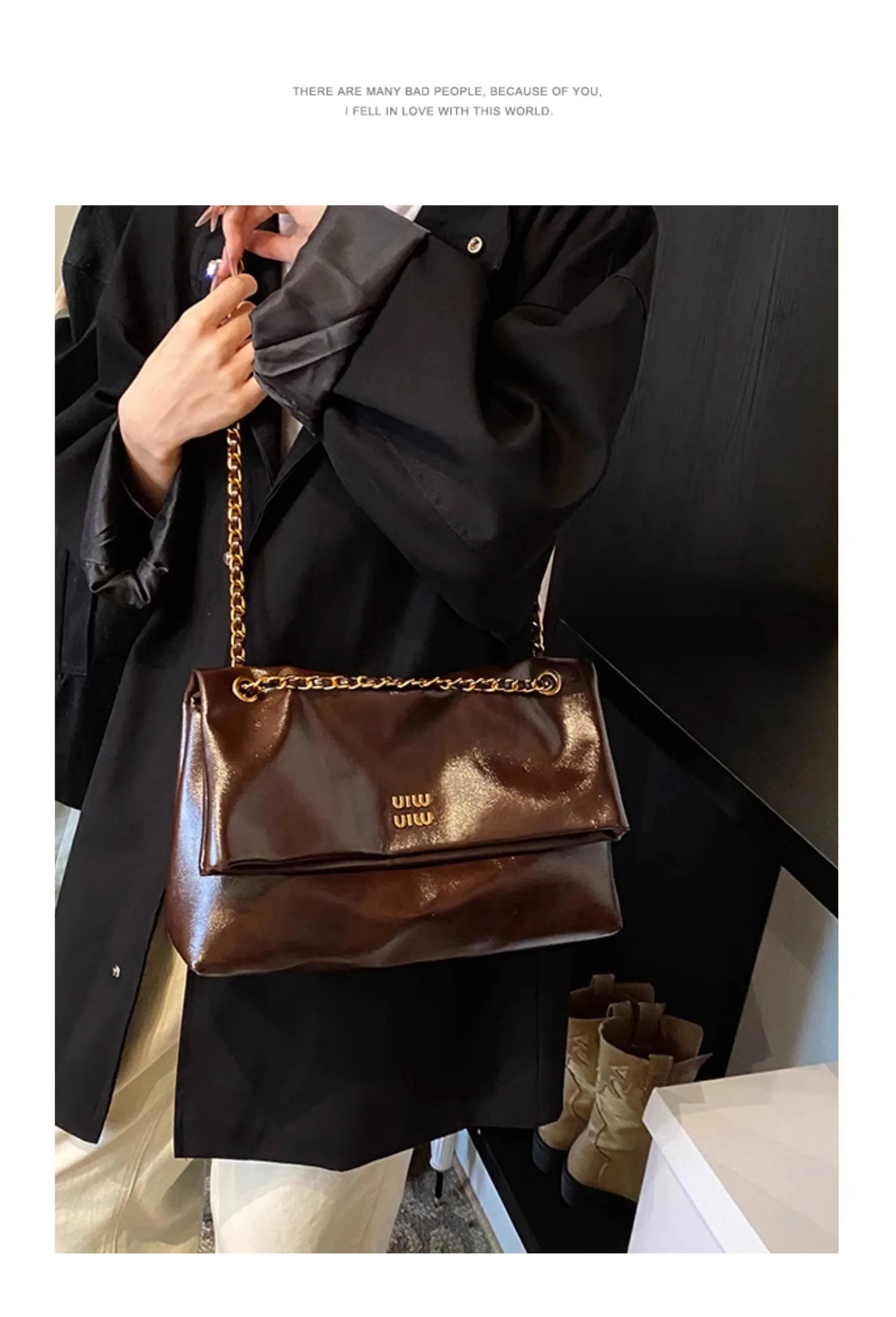 High-quality designer large-capacity underarm tote bag female 2026 new wild light luxury high-end commuter chain messenger bag