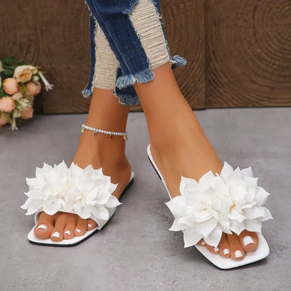 Women Flat Slippers 2026 Summer New Solid Color Sandals Flowers Open Toes Slippers Casual Fashionable Beach Shoes Slides Women