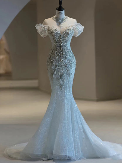 Elegant Fish Tail Wedding Dress Lightweight Tulle One Shoulder Bridal Gown for Small Stature Brides Heavy Embroidery Exit Veil
