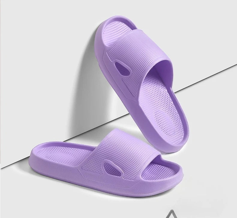 Thick Platform Cloud Slippers EVA Soft Sole Pillow Slides Summer Beach Flip Flops Women Non Slip Bathroom Home Slippers