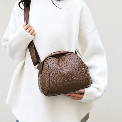 Luxury Brand Shell Bag Women Crossbody Bag Woven pattern Shoulder Bags Leather Chest Bag Fashion Phone Purses Ladies Waist Bags