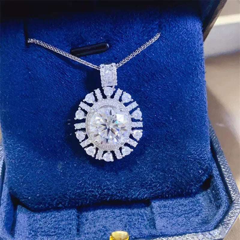 Luxury 5ct / 10ct Green Moissanite Diamond Pendants Necklaces For Women S925 Sterling Silver Jewelry Women's Necklace Pendants