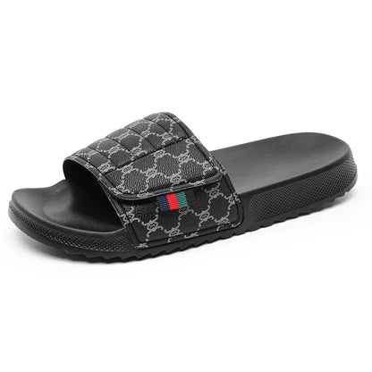 Summer men's slippers fashion comfortable breathable slippers indoor bathroom sandals plus size casual outdoor beach shoes 47