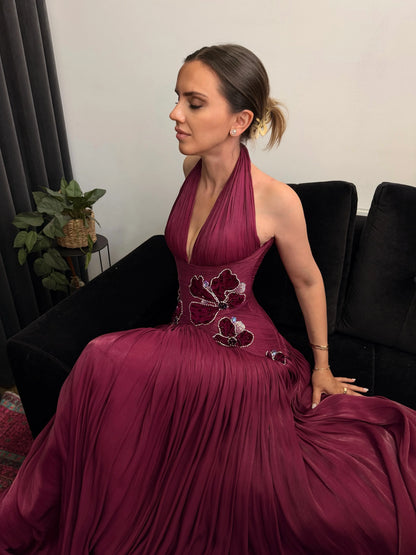 Aunber  Graceful A-Line Prom Dresses Halter Handmade Appliques Rhinestones Formal Bridal Party Occasion Gowns Customized