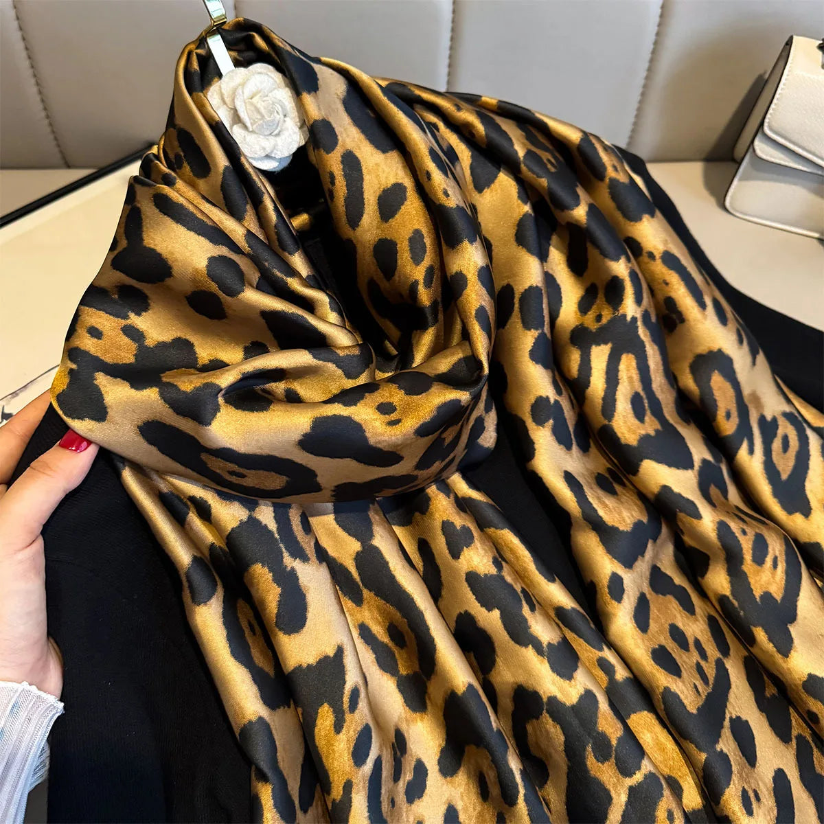 New 180x80Cm Large Soft Scarf Women Stylish Leopard Print Long Beach Shawl Handkerchief Summer Elegant Travel Wrap Hot