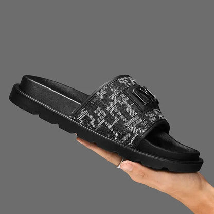 Summer 2026 Large Size Luxury Buckle Trendy Full Face Bread Slippers Retro Casual Beach Slippers Comfortable Roman Style Sandals