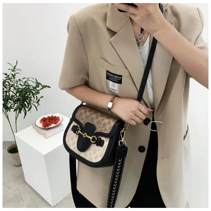 Women Retro Print Saddle Crossbody Bag Luxury Horse Bit Buckle Small Shoulder Bag Fashion PU Leather Ladies Daily Handbag