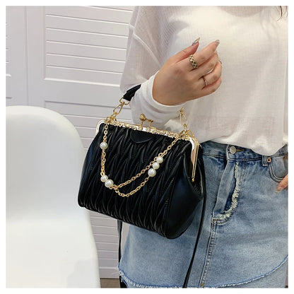 New Summer Women's Shoulder Bag Thick chain Handbag Sense of luxury Ladies Clouds Crossbody Messenger Bags Designer PU Women Bag