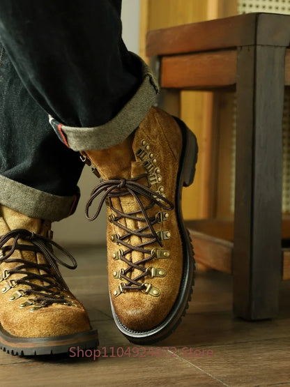 Man American Retro Round Toe Genuine Leather Sewing Ankle Boots Men's Shoes Western Desert Outdoor Motorcycle Boots Oxfords