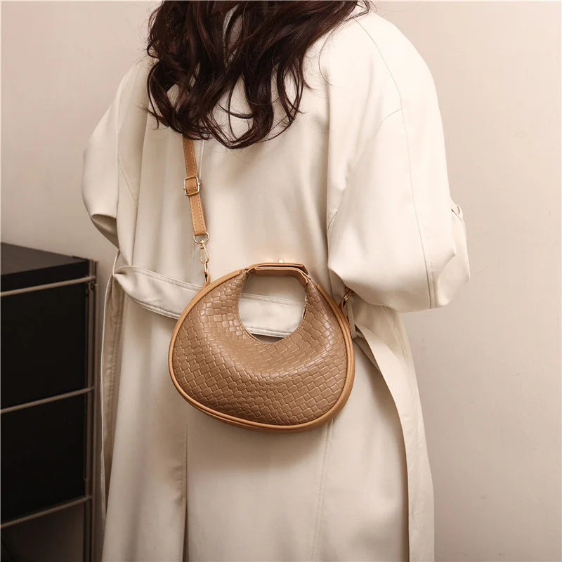 Fashion Black Half Moon Bag Luxury Pu Leather Ladies Purses and Handbags Crossbody Women Shoulder Bags