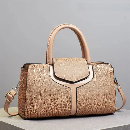 Fashionable Ladies Handbag Soft PU Leather Polyester Lining Zipper Closure Shoulder Bag Essential for Commuting Mothers Day Gift