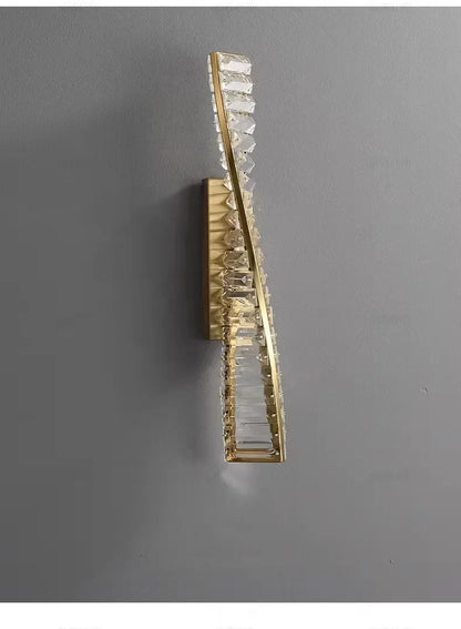 Luxury Crystal Gold Metal Wall Lamp Modern Creative Irregular LED Wall Light Villa Hotel Corridor Bedside Decor Lighting Fixture