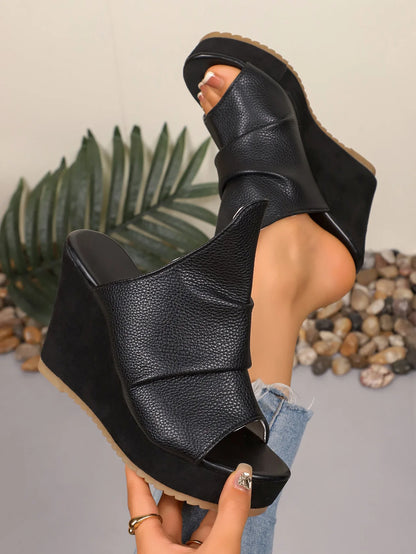 2026 New Women's Wedges Slippers Summer Thick Soled Luxury Shoes Super High Heels Fashion Open Toe Ladies Comfortable Slippers