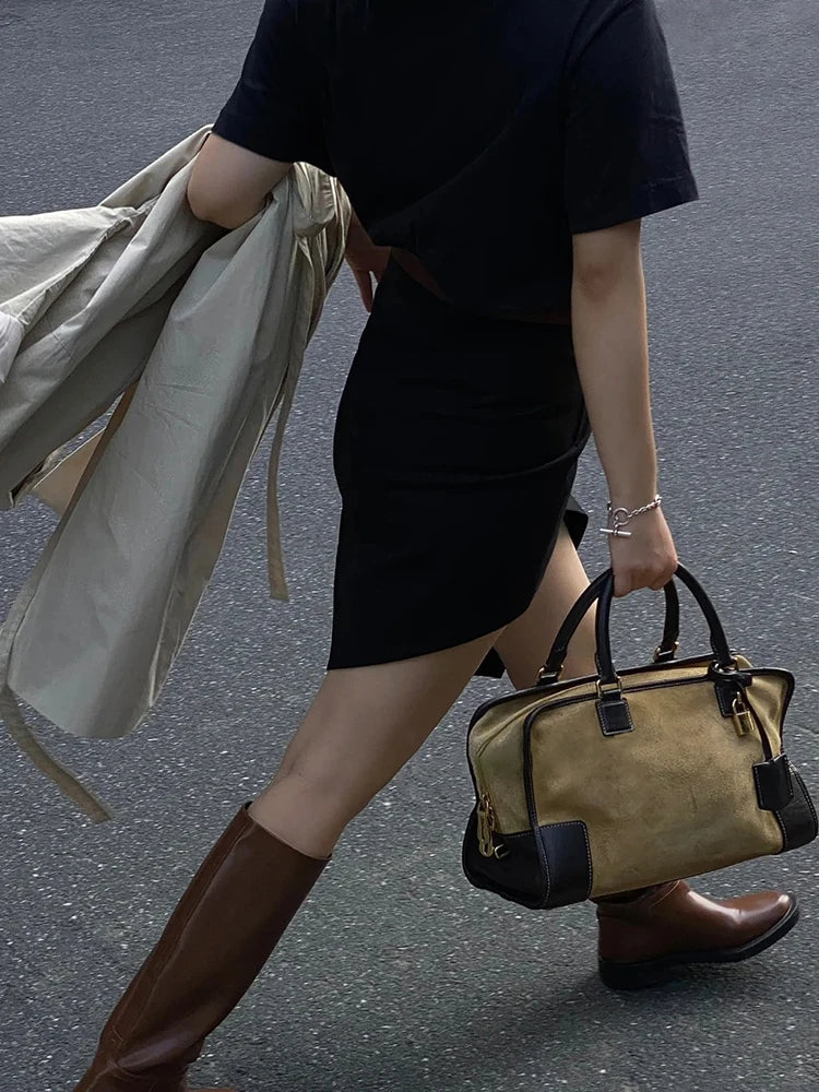 2026 Luxury Brand Genuine Leather Women Shoulder Fashion Gold Lock Handbags Women Top Quality Cowhide Square Bowling Bags Woman