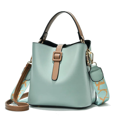 Fashionable Wide Shoulder Strap Women Handbag Classic Retro Small Square Bag Luxury Brand Designer Single Shoulder Crossbody Bag