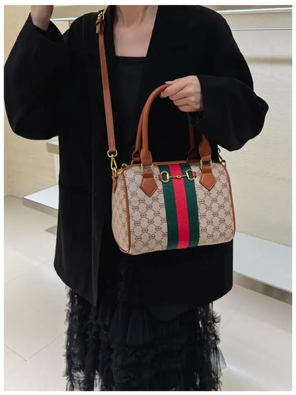 High-end Leather Diaper Bag for Ladies Vintage Fashionable Simple Commuter Backpack Business Mens Womens