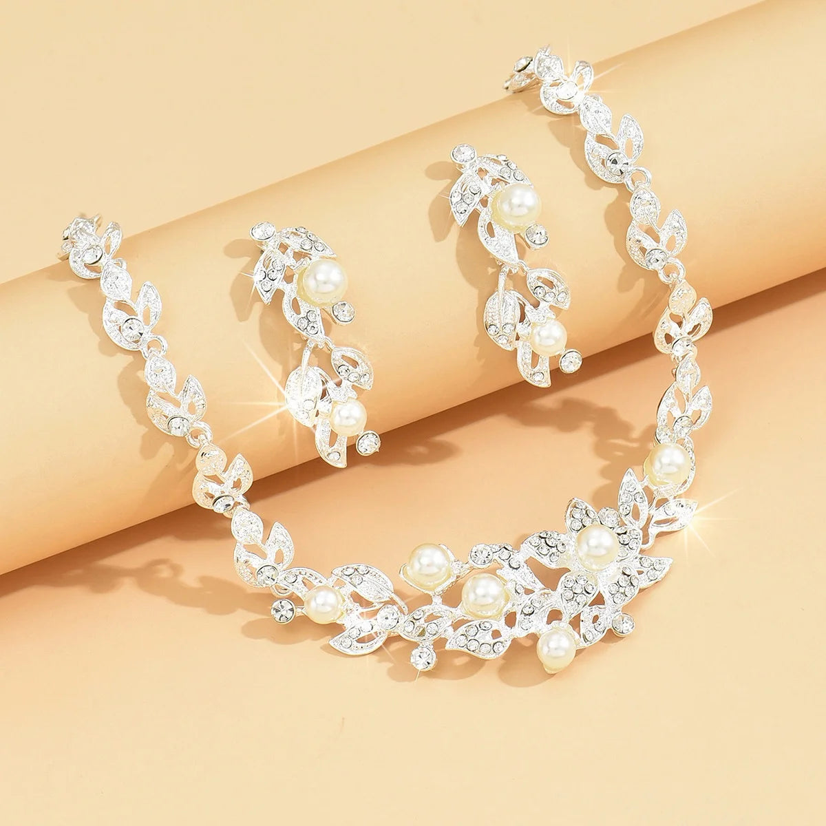 Middle Eastern Hot selling Bridal Jewelry Set Alloy Pearl Rhinestone Necklace Earrings Two Piece Set Wedding Banquet Jewelry