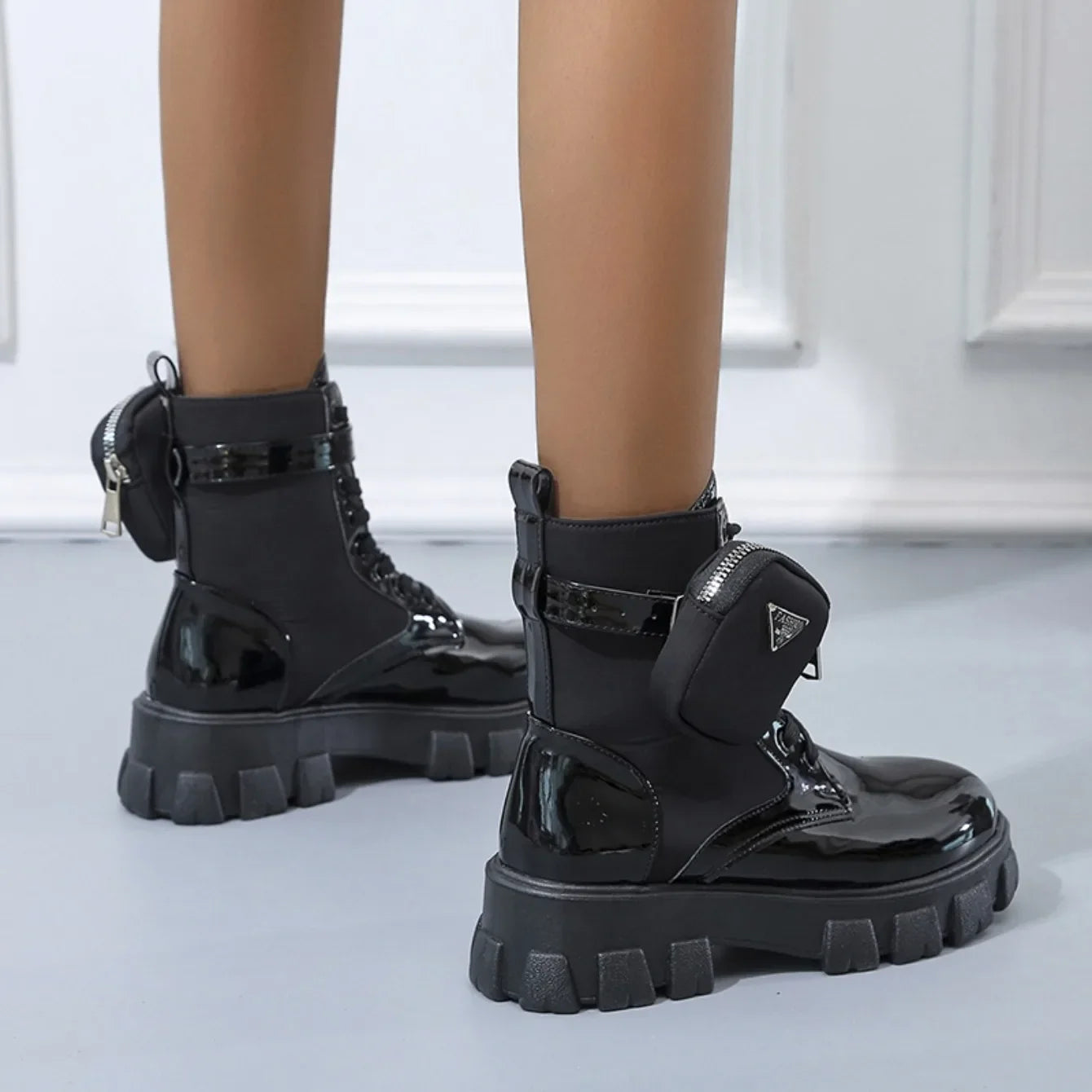 Platform New Women Boots Motorcycle Shoes Woman Leather Minimalist Classic Punk Female Goth Shoes Casual Boots Women Mary Jane
