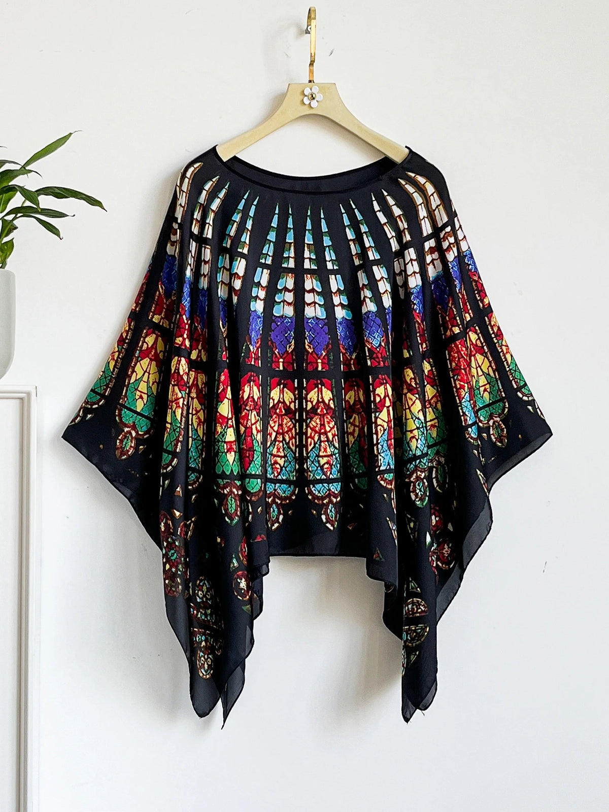 Women's Bohemia Print Chiffon Shawl Summer Beach Sexy Fashion Smock Bikini Cover up Loose Blouse Comfortable Sunscreen Poncho