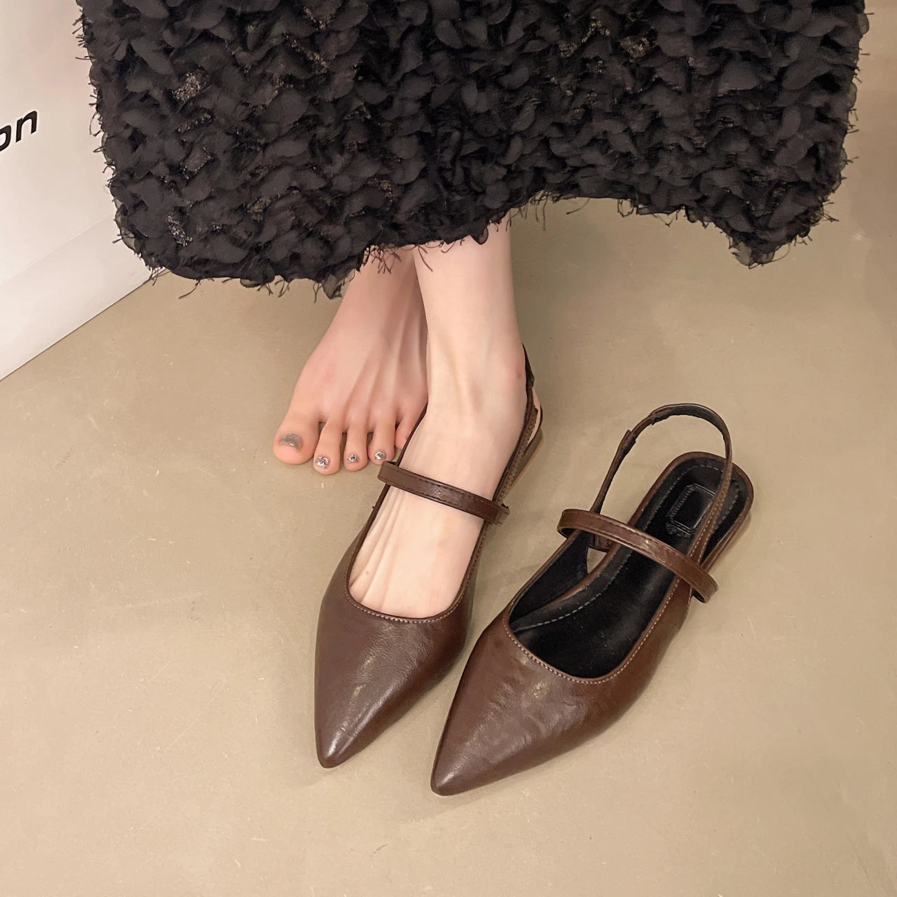 Luxury Summer Pointed Toe Women Sandals Fashion Singbacks Mules Shoes Ladies Elegant Low Heel Stripper Party Sandalias