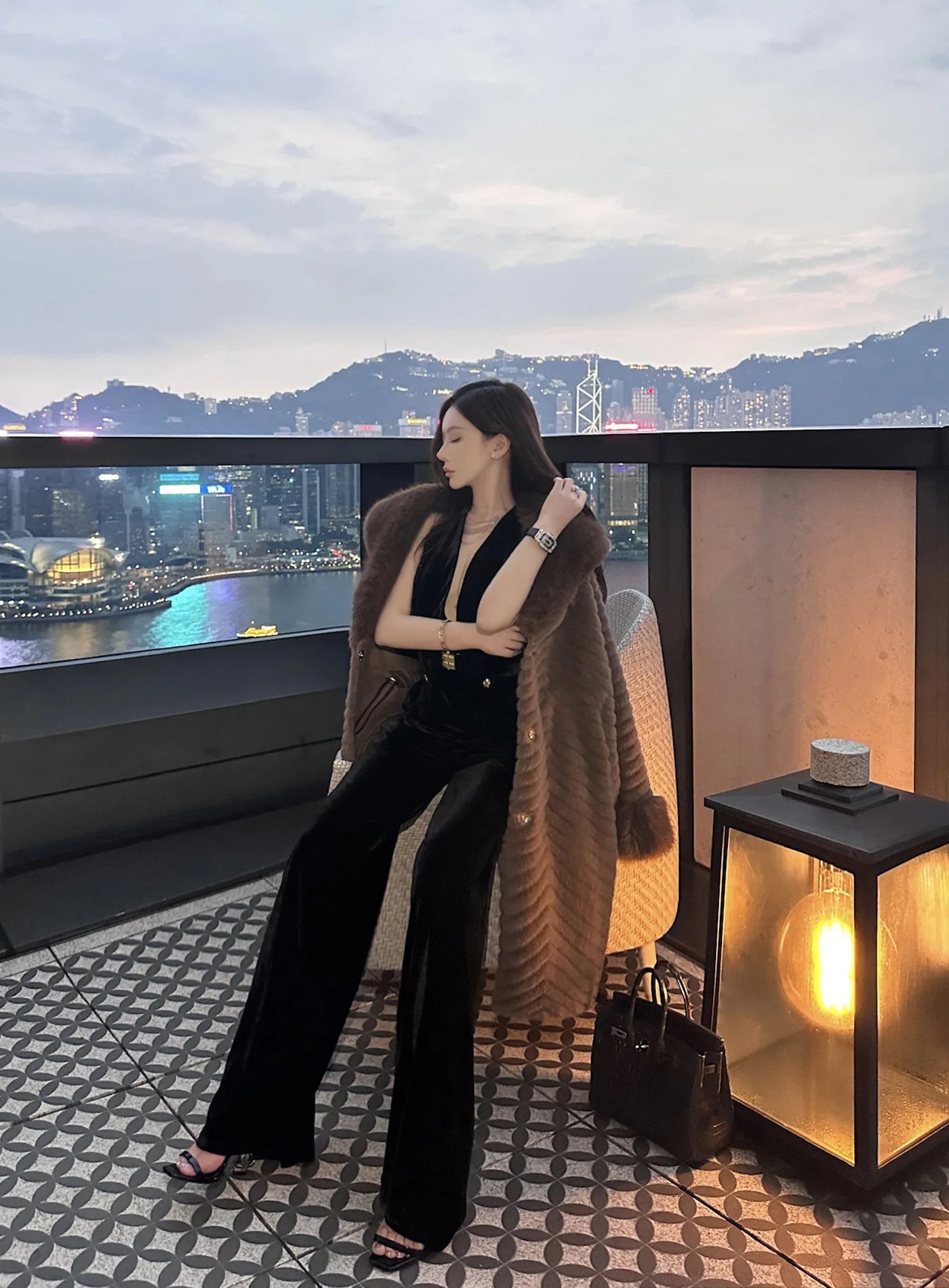 Vintage Luxury High-end Black Jumpsuits Metal Button Slim Sexy V-neck Hang Neck One-piece Pants Women Party Dresses Backless New
