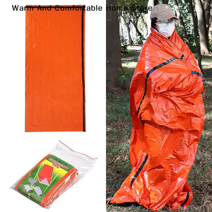 Emergency Sleeping Bag Ultra Waterproof Mylar Thermal Blankets Lightweight Survival Sleeping Bag Keep Warm for Camping Hiking