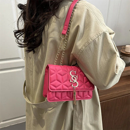 Light Luxury Trend Argyle Quilted Small Square Bag Metal Letter Tassel Flap Crossbody Bags Commuting Fashion Shoulder Bag