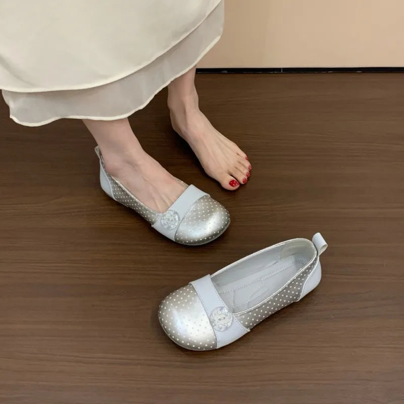 Short Size Flat Dotted Low-heeled Single Shoe for Women, 2026 Summer New Style, One-piece Mary Jane Shoe with Heel