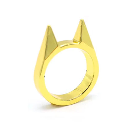 Defend Yourself】Outdoor Equipment Men Women Defend Yourself Finger Tiger Wolfproof Weapon Trigger Finger Cat Earring Finger Wind