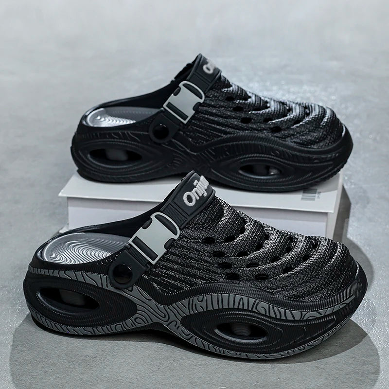 Summer Men's Beach Clogs Outdoor Sandals New Design Slippers EVA Soft Slides For Men Casual Garden Shoes Male Beach Slippers