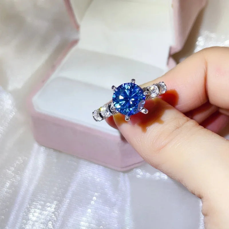 luxury 18K white gold and platinum PT950 marquise colored diamond moissanite ring women's colored special-shaped ring