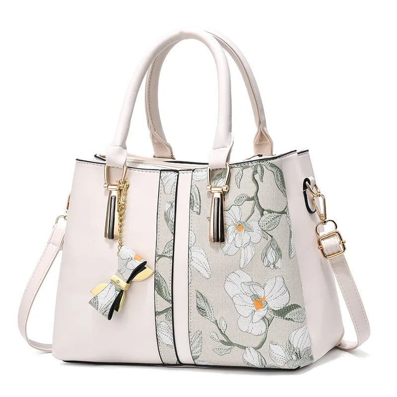 Luxury Brand Designer Women'S Handbag Large Capacity Casual Shoulder Bag Fashionable Crossbody Bag Classic Commuting Tote Bag