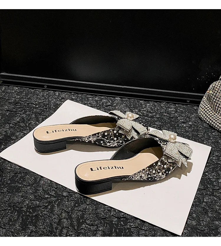 Summer New Shoes for Women Luxury Slipper Outdoor Pointed Toe Pearl Casual Sandals Girl Four Leaf Clover Flat Mules Slides