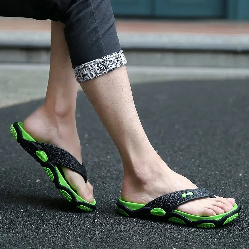 Mens Slippers Lightweight Sandals Summer Flip Flops Breathable Beach Shoes Sandals Men Luxury Flip Flops Breathable Men Slides